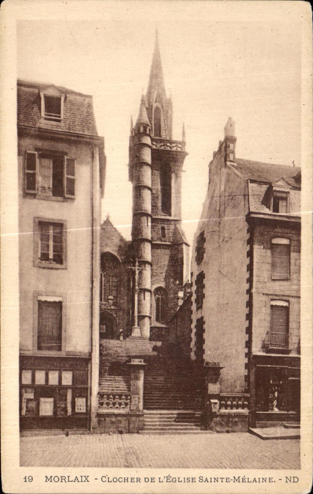 CPA Morlaix Clocher de L Eglise Sainte melaine