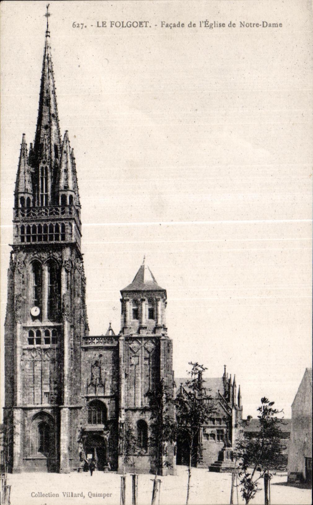 CPA Le Folgoet Facade de I Eglise de Notre Dame
