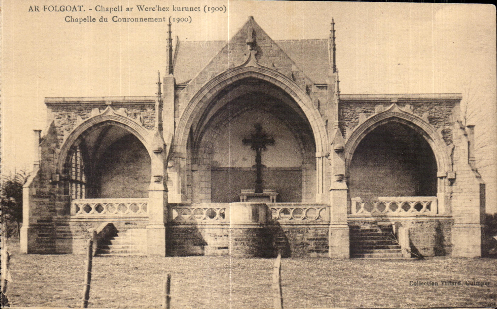 CPA AR Folgoat Chapelle du Couronnement 1900