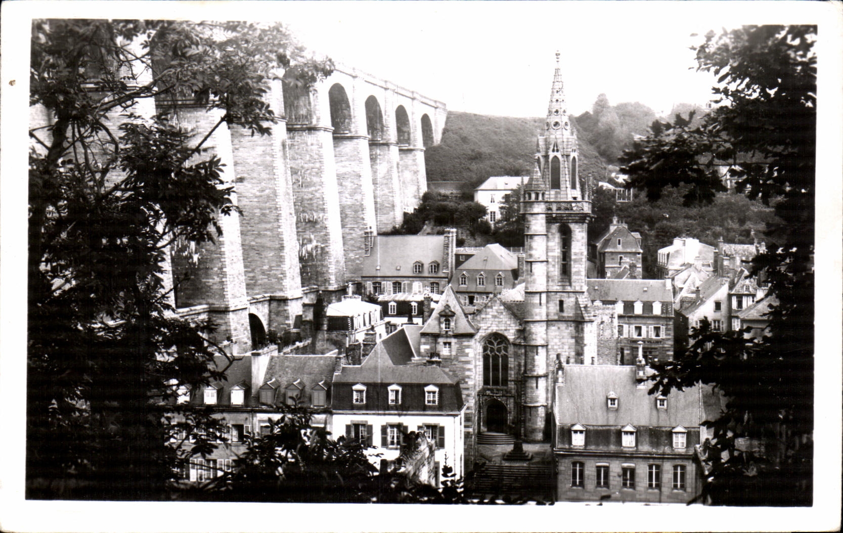 CPA Morlaix Le Viaduc et Vue panoramique sur Sainte Melaine