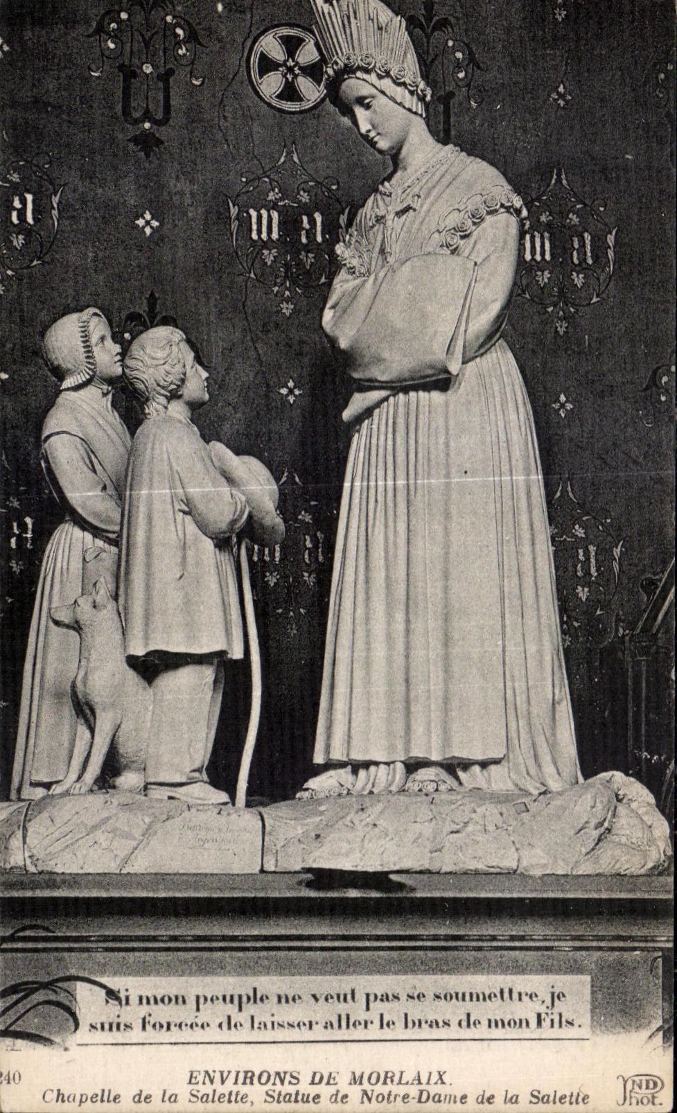CPA Environs de Morlaix Chapelle de la Salette statue de Notre Dame de la Salette