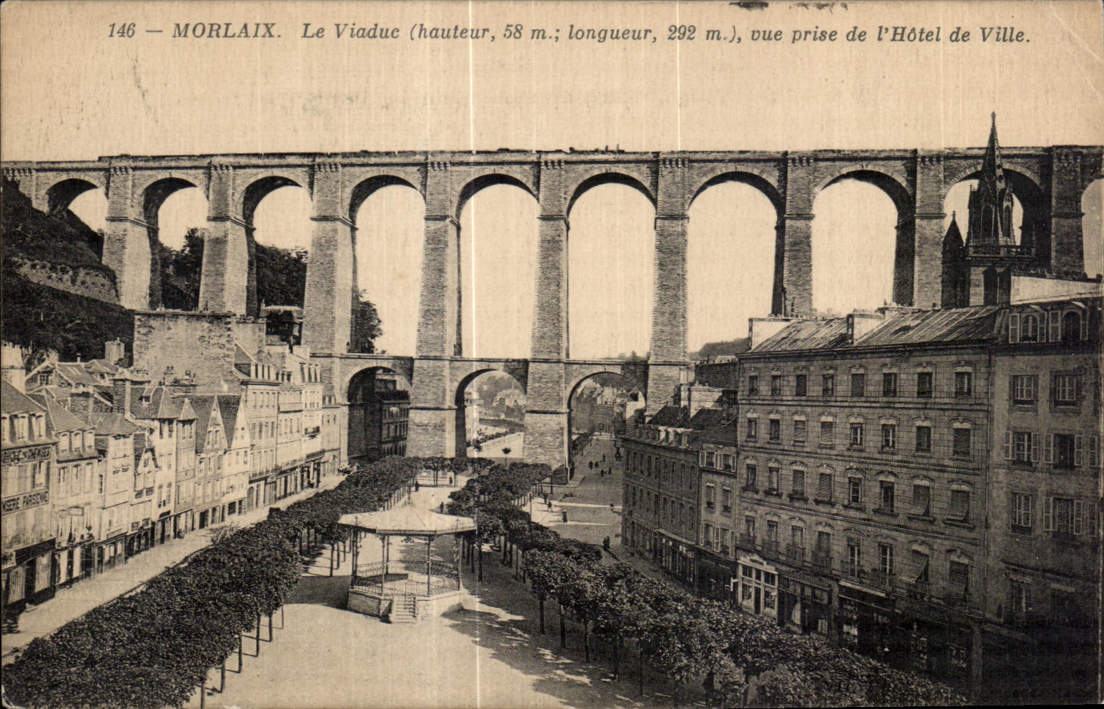 CPA Morlaix Le Viaduc vue prise de l Hotel de Ville