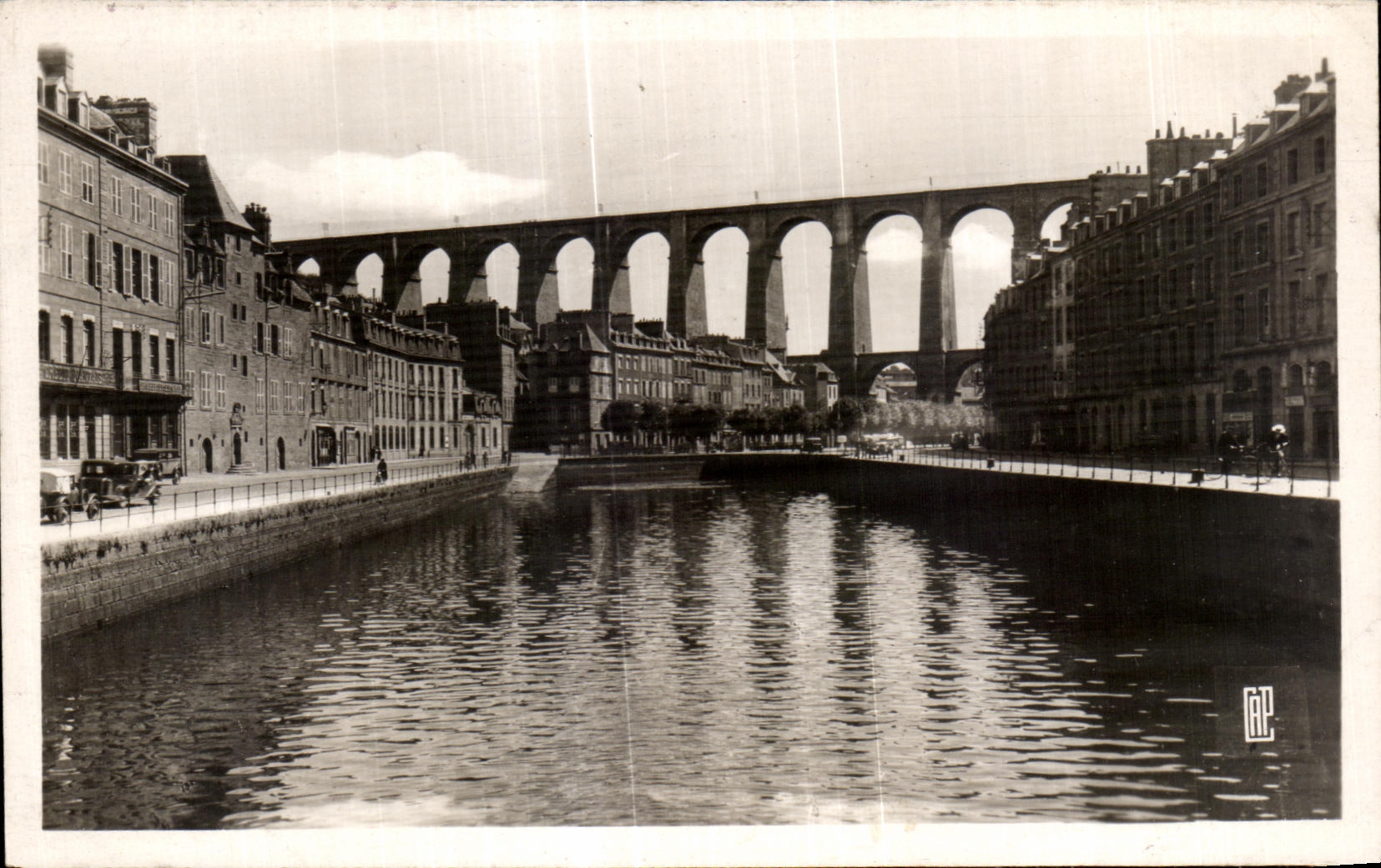 CPA Morlaix Le Viaduc et les quais