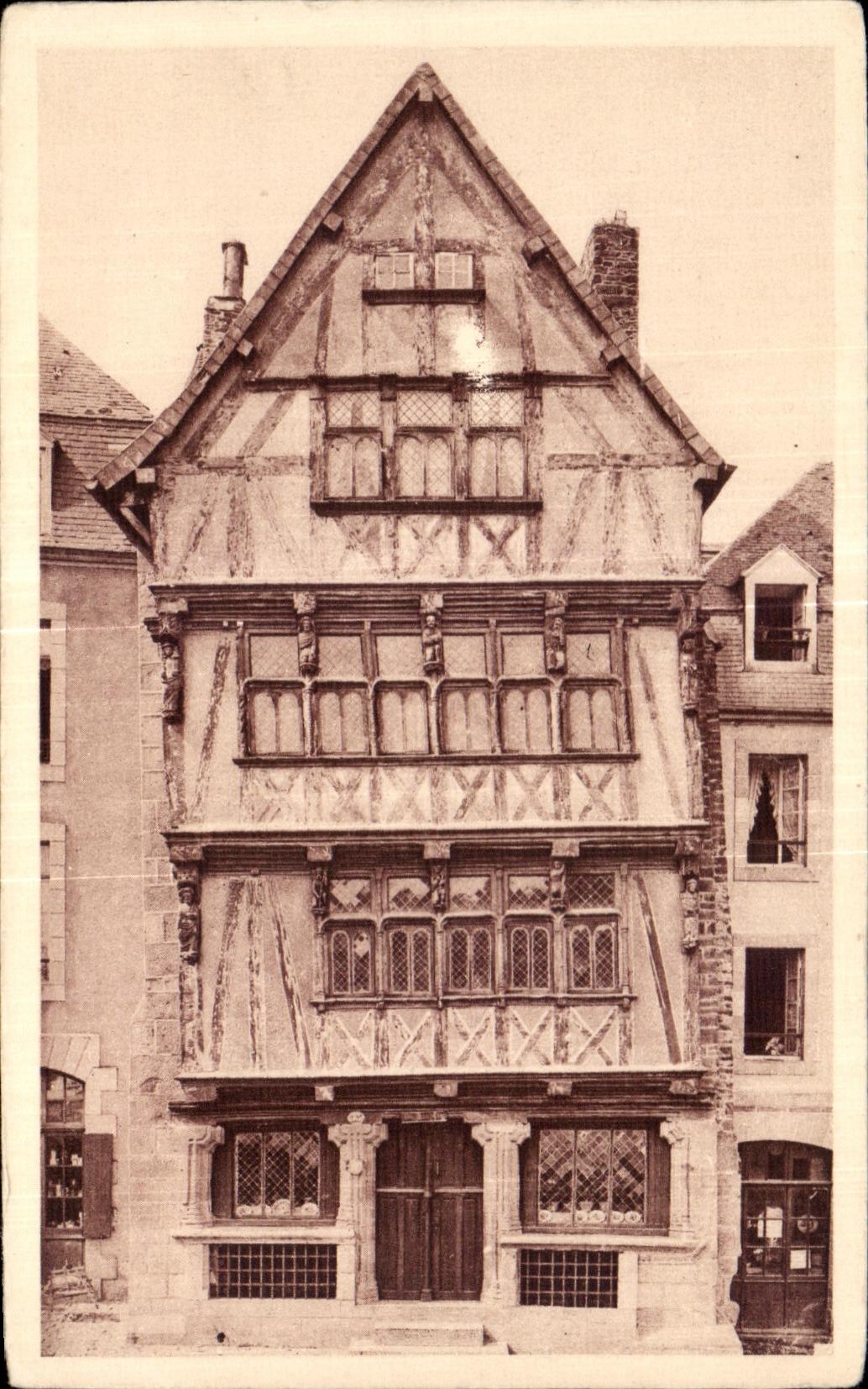 CPA Morlaix La Maison de la Reine Anne
