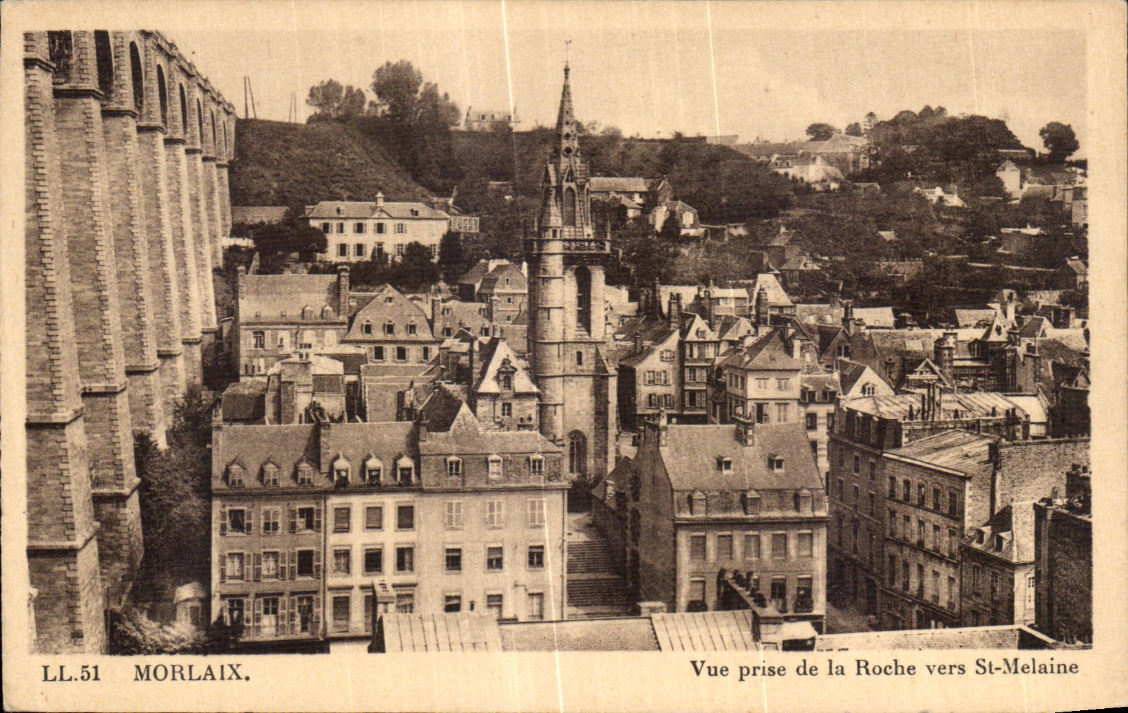 CPA Morlaix Vue prise de la Roche vers St Melaine