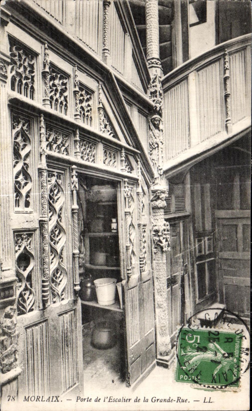 CPA Morlaix Port de l Escalier de la Grande Rue 