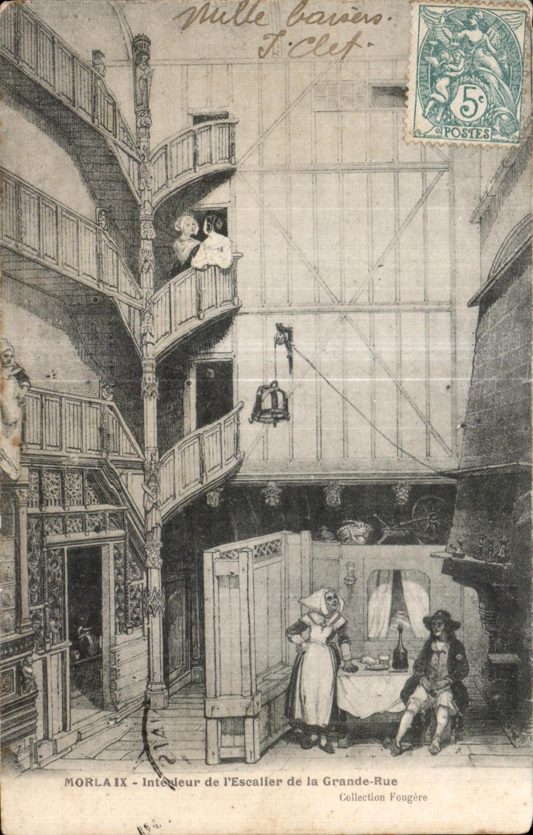 CPA Morlaix Interieur de l Escalier de la Grange Rue