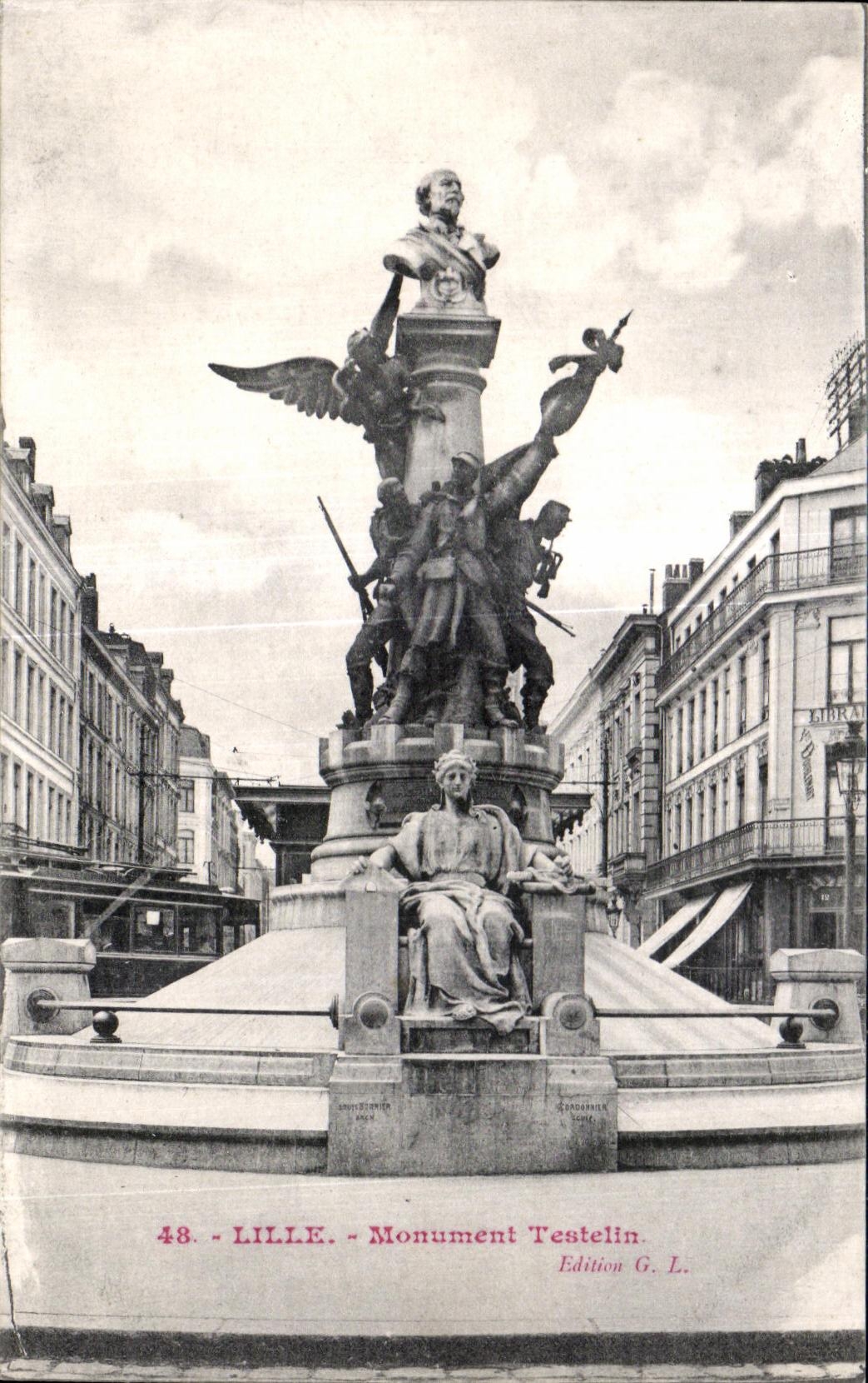 CPA Lille Testelin Monument