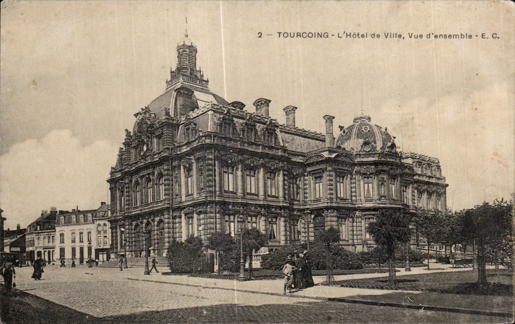 CPA Tourcoing L Hotel de Ville vue d ensemble