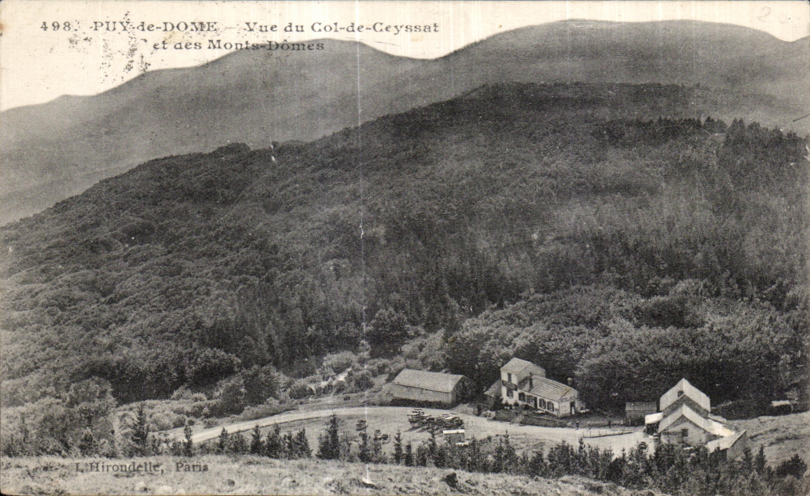 CPA Puy de Dome Seen of Collar of Ceyssat and the Mounts Domes