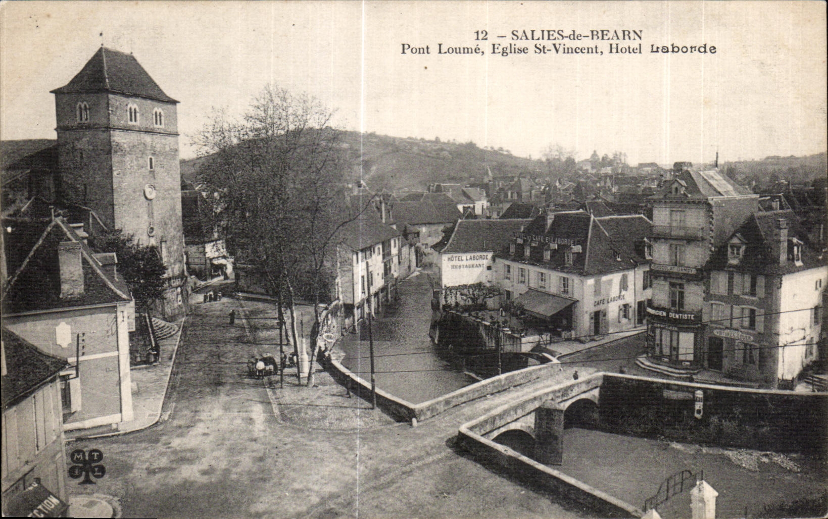 CPA Salies de Bearn Pont Loume Eglise St Vincent Hotel Laborde