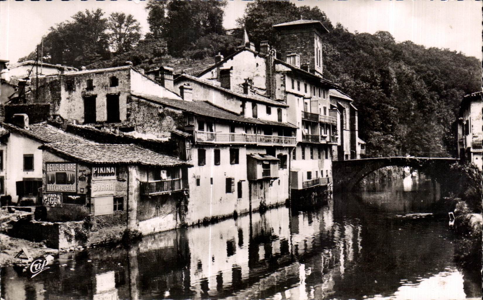 CPA St Jean Foot of Port Old women house sounds Nive and the Bridge Spain