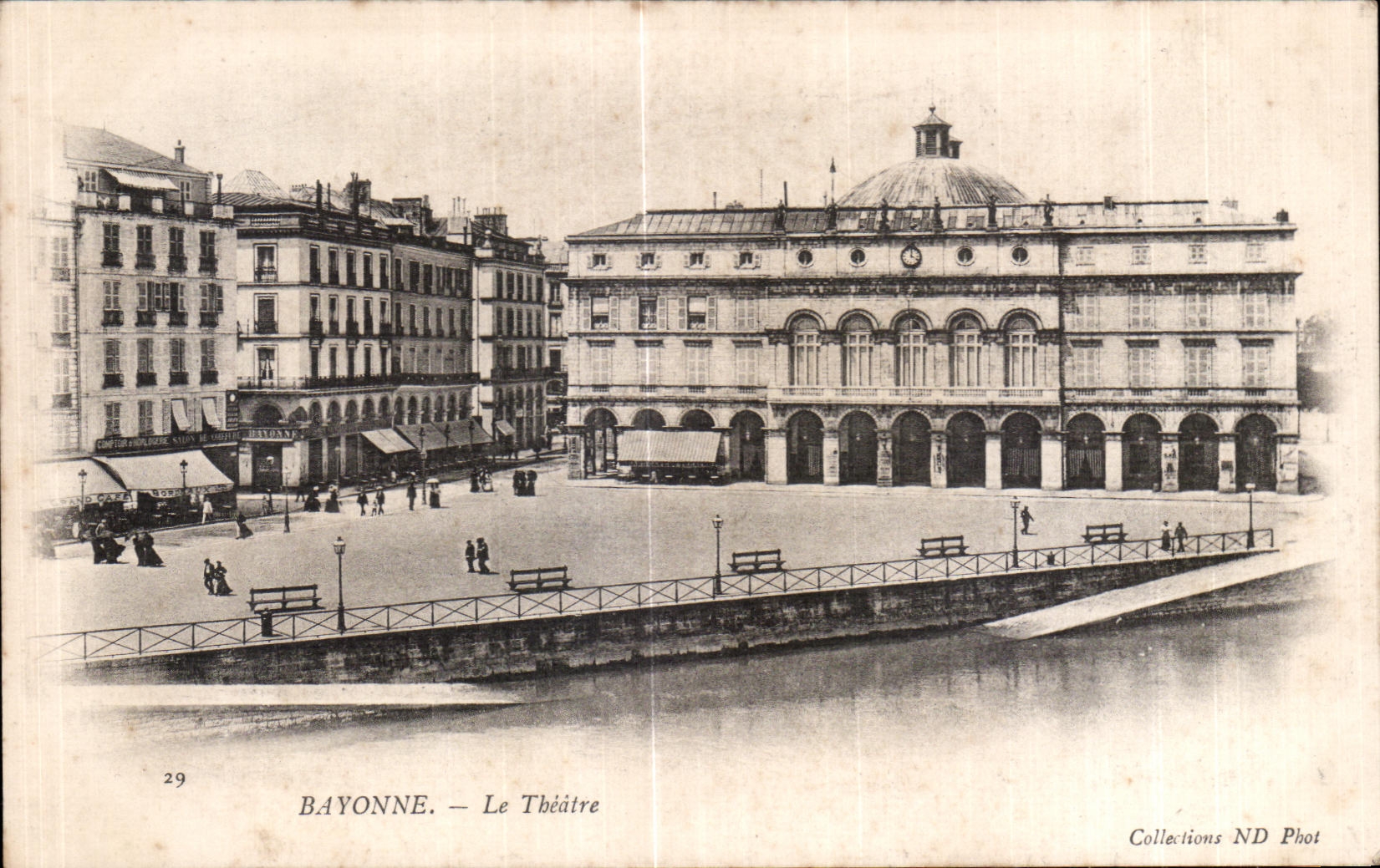 CPA Bayonne La Theatre