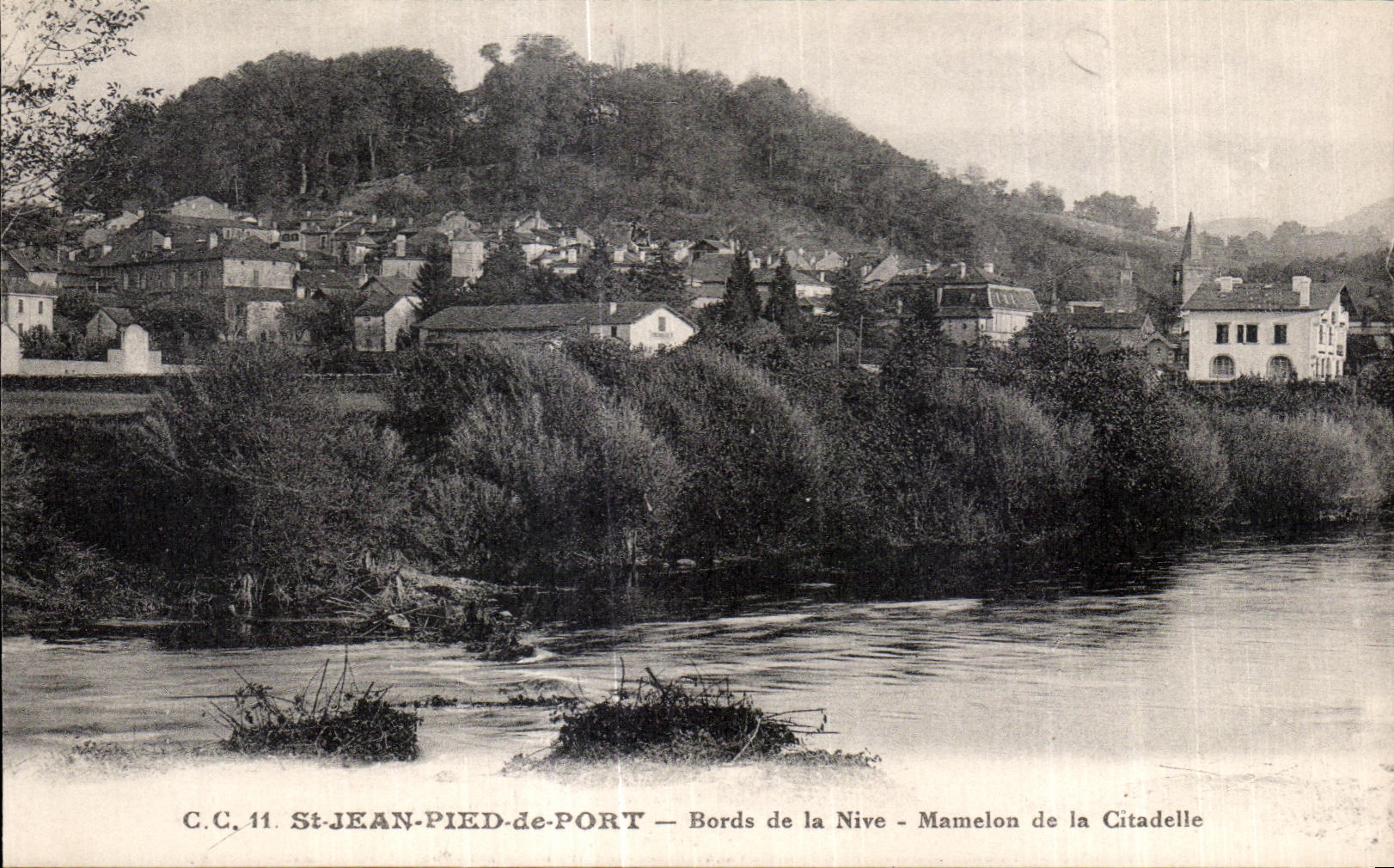 CPA St Jean Foot of Port Edges of Nive Nipple of the Citadel