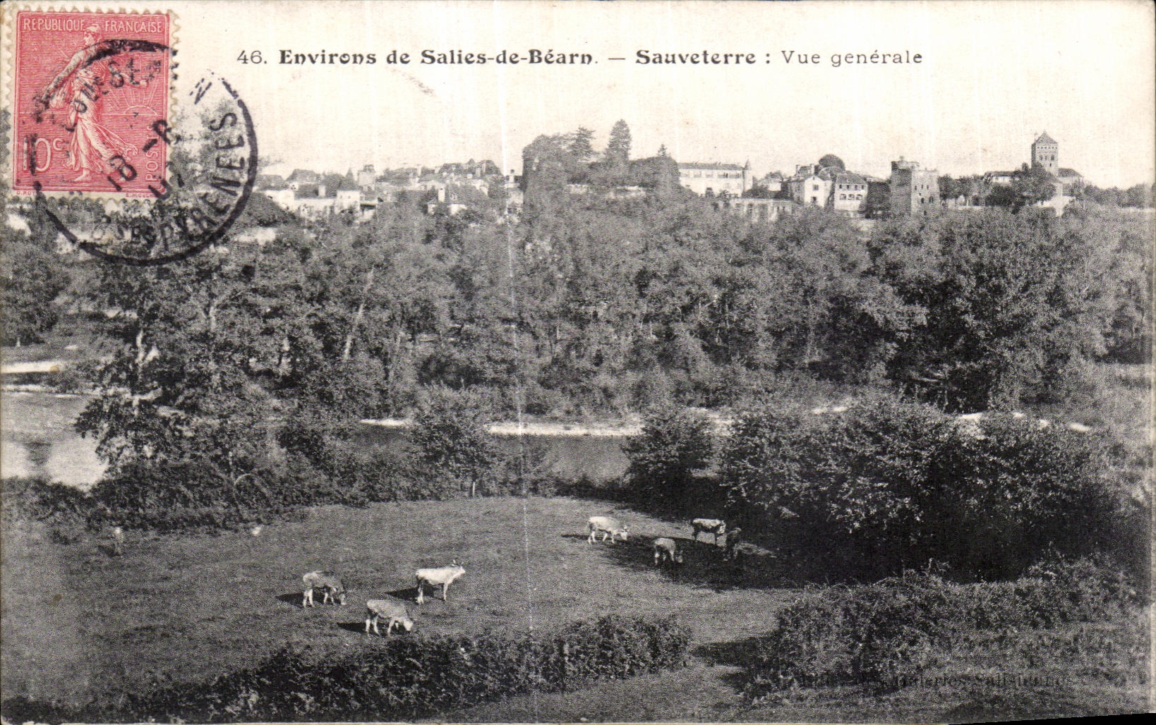 CPA Surroundings of Dirtied of Bearn Sauveterre View