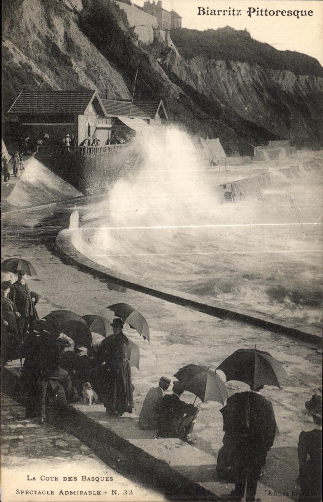 CPA Biarritz Pittoresque La Cote des Basques Spectacle Admirable 