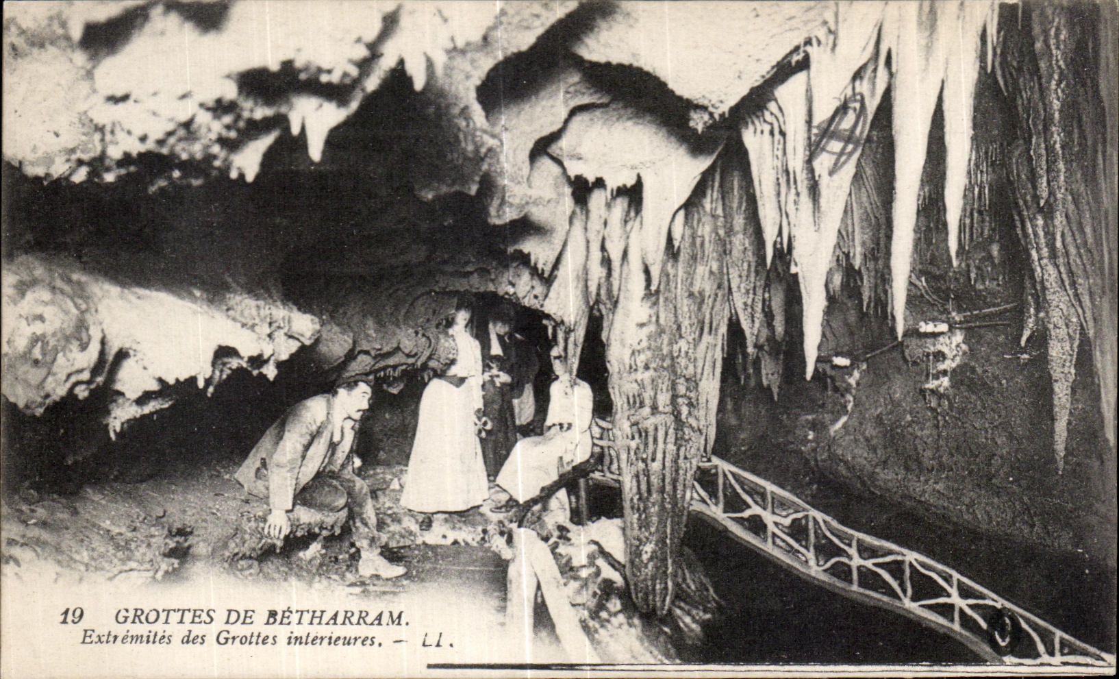 CPA Grottes De Betharram Extremites des Grottes interieures