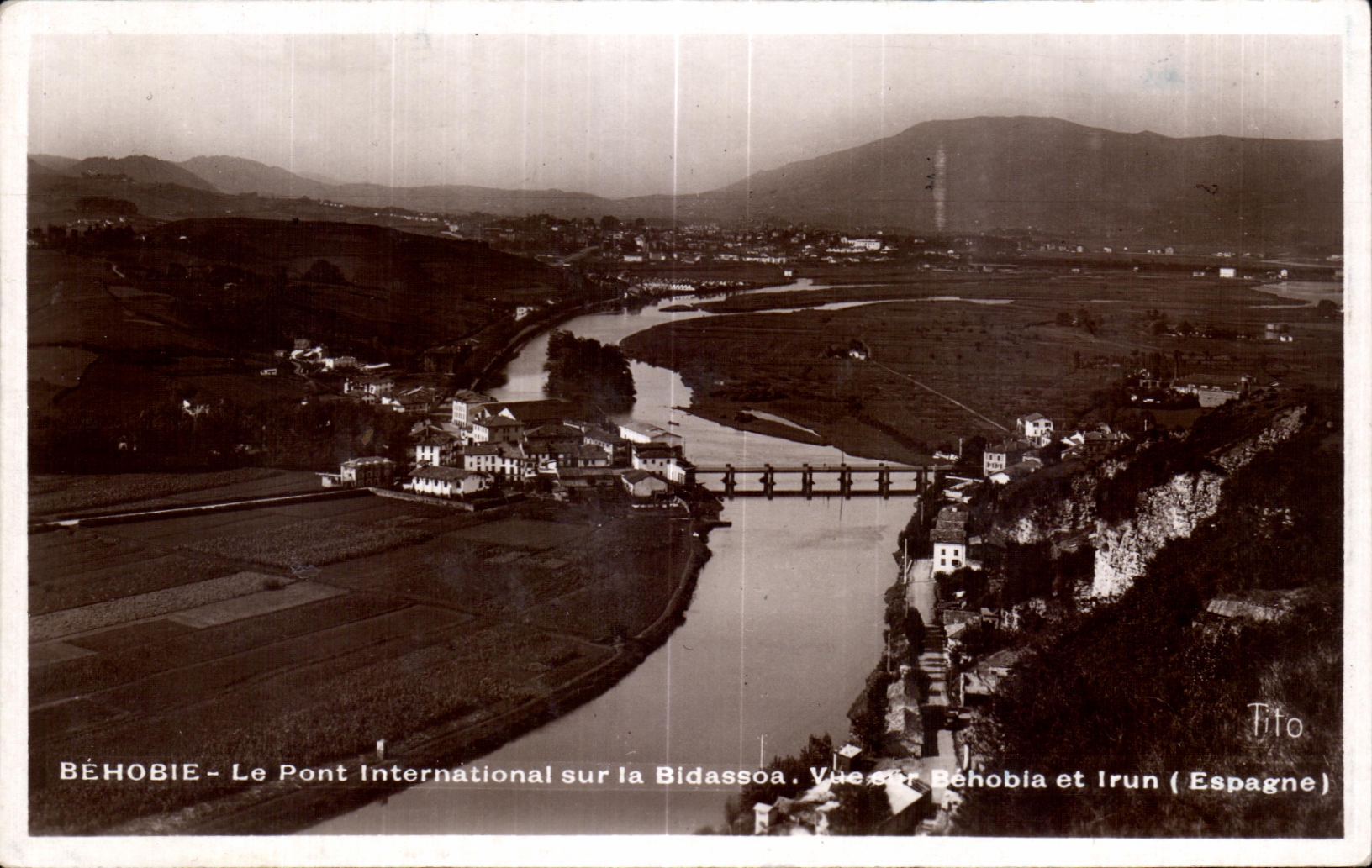 CPA Behobie the International Bridge on Bidassoa