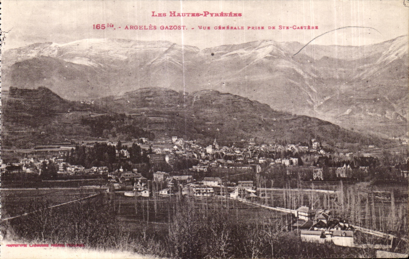 CPA Argeles Gazost Vue generale prise de Ste Castere