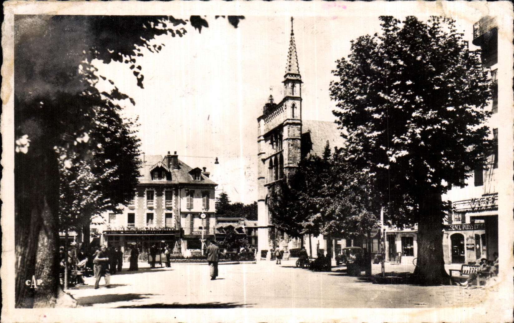 CPA Bagneres de Bigorre Coustours and I Church