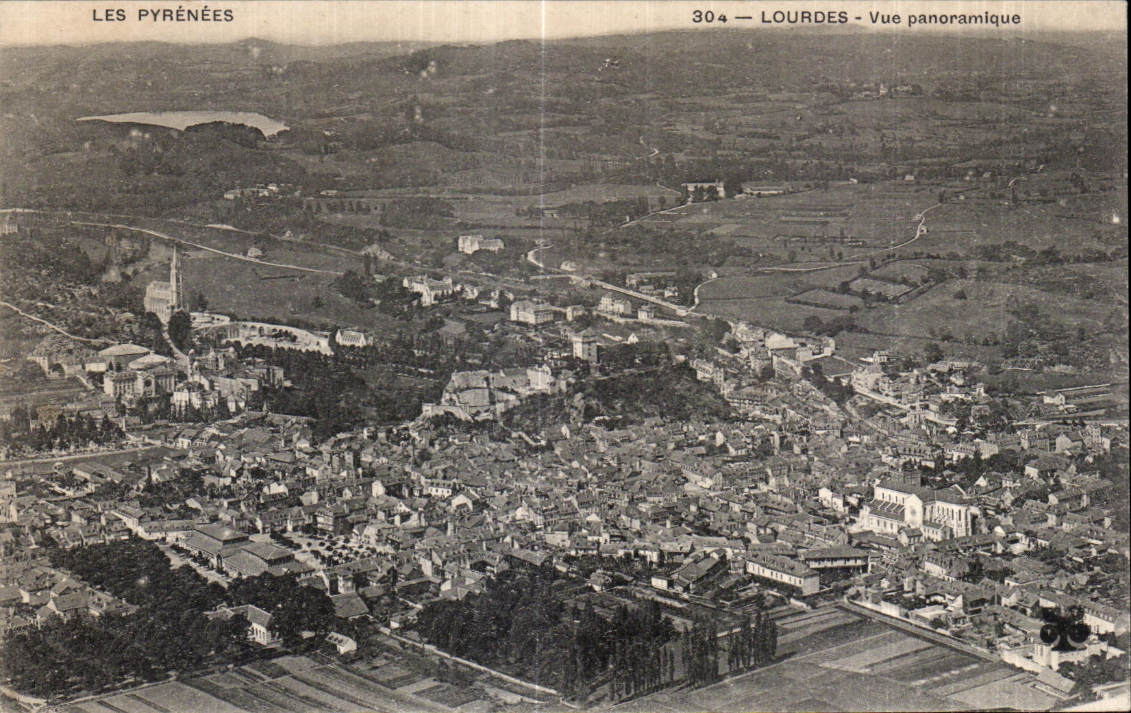 CPA Les Pyrenees Lourdes Vue Panoramique