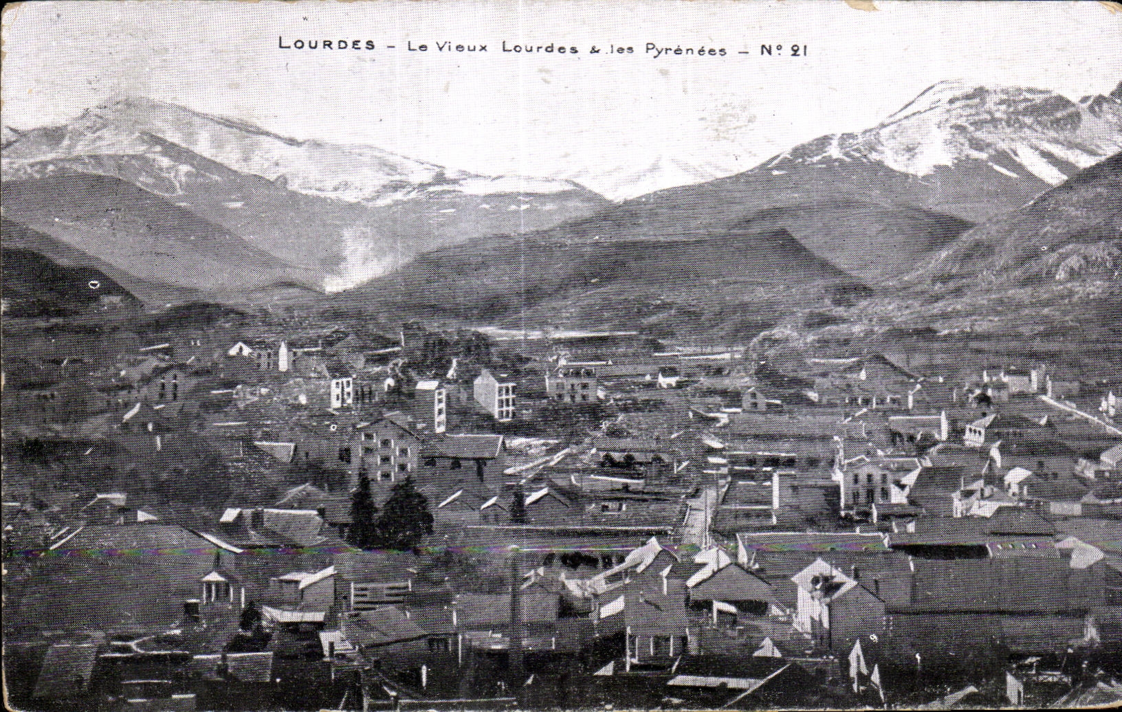 CPA Lourdes Le Vieux Lourdes les Pyrenees