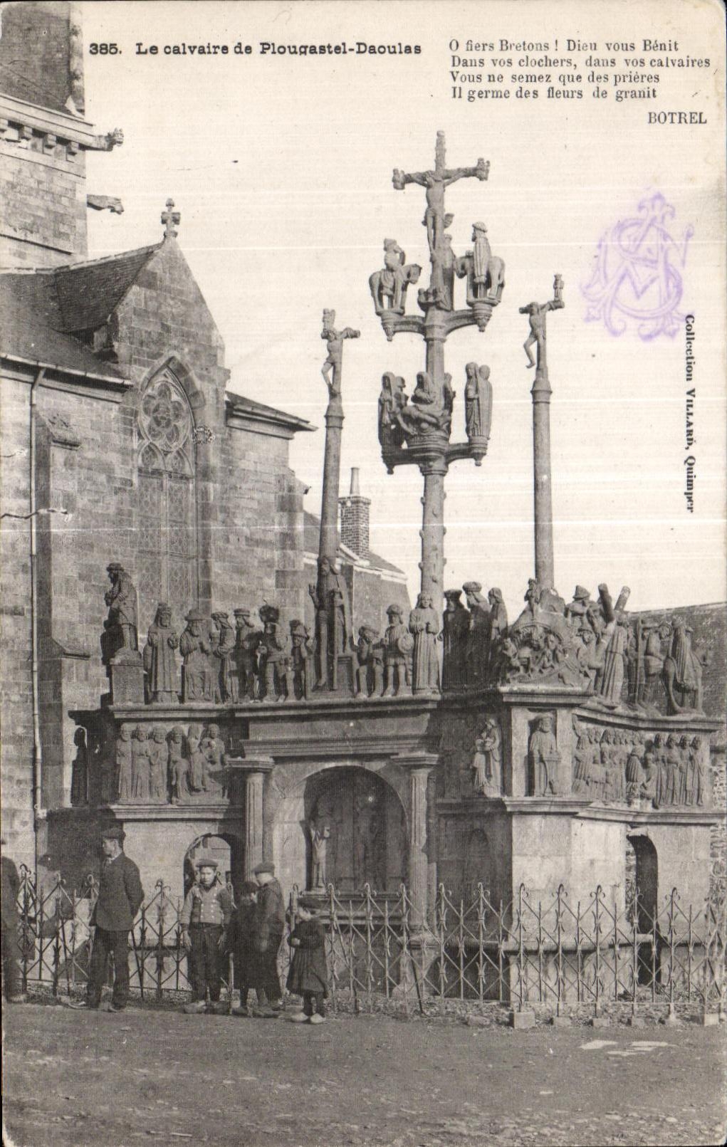 CPA Le calvaire de Plougastel Daoulas Enfants Folklore