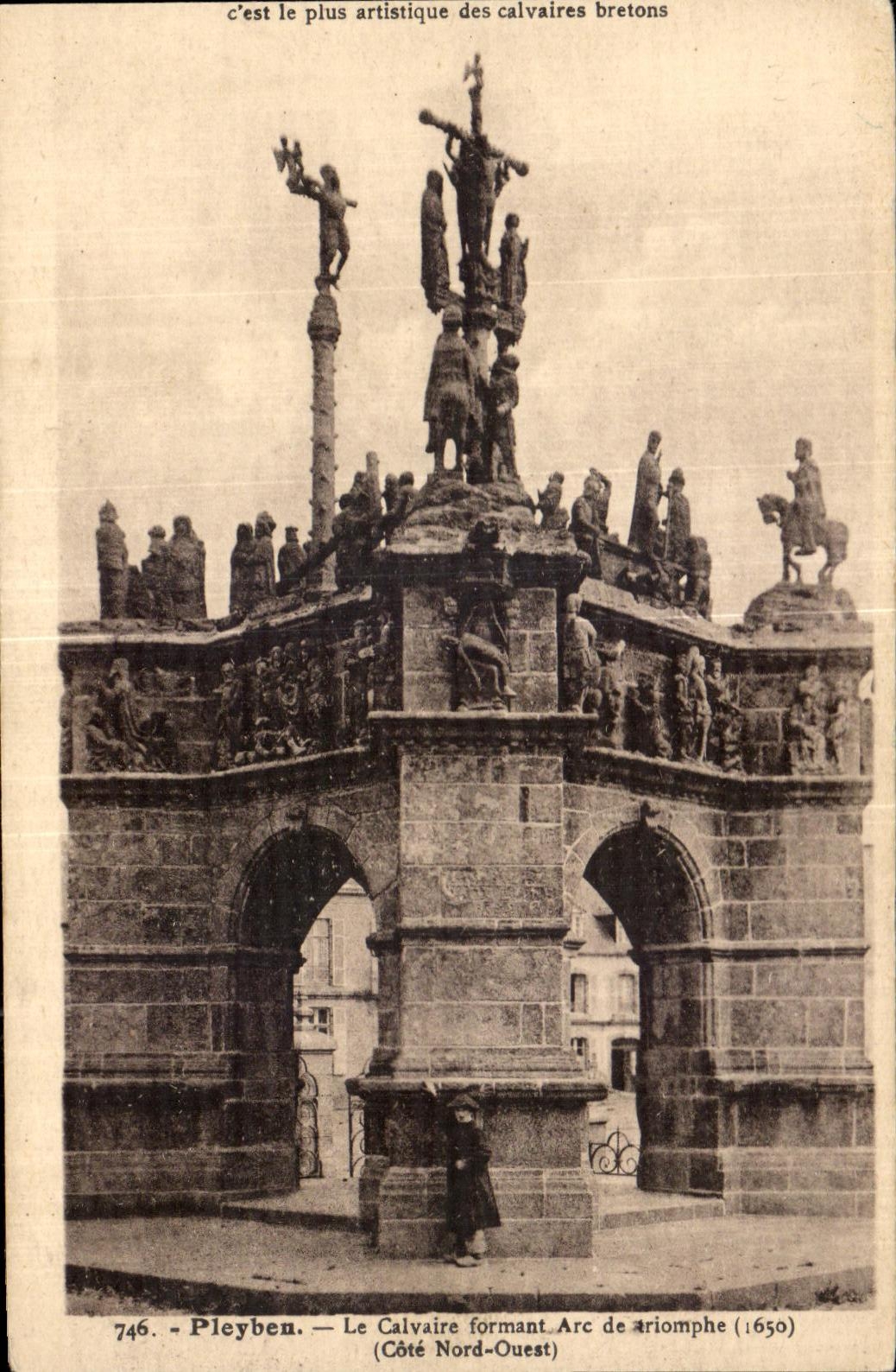 CPA Pleyben the Martyrdom forming Arc of (Western Northern Dimension)