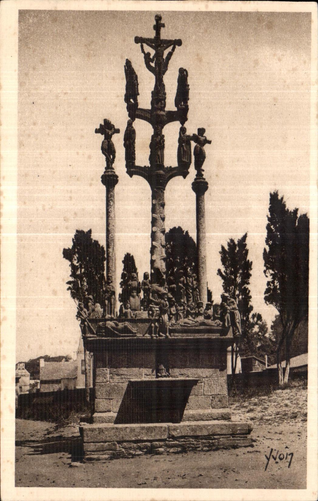 CPA Bretagne St Thegonnec (Finistere) Le Calvaire cote Nord