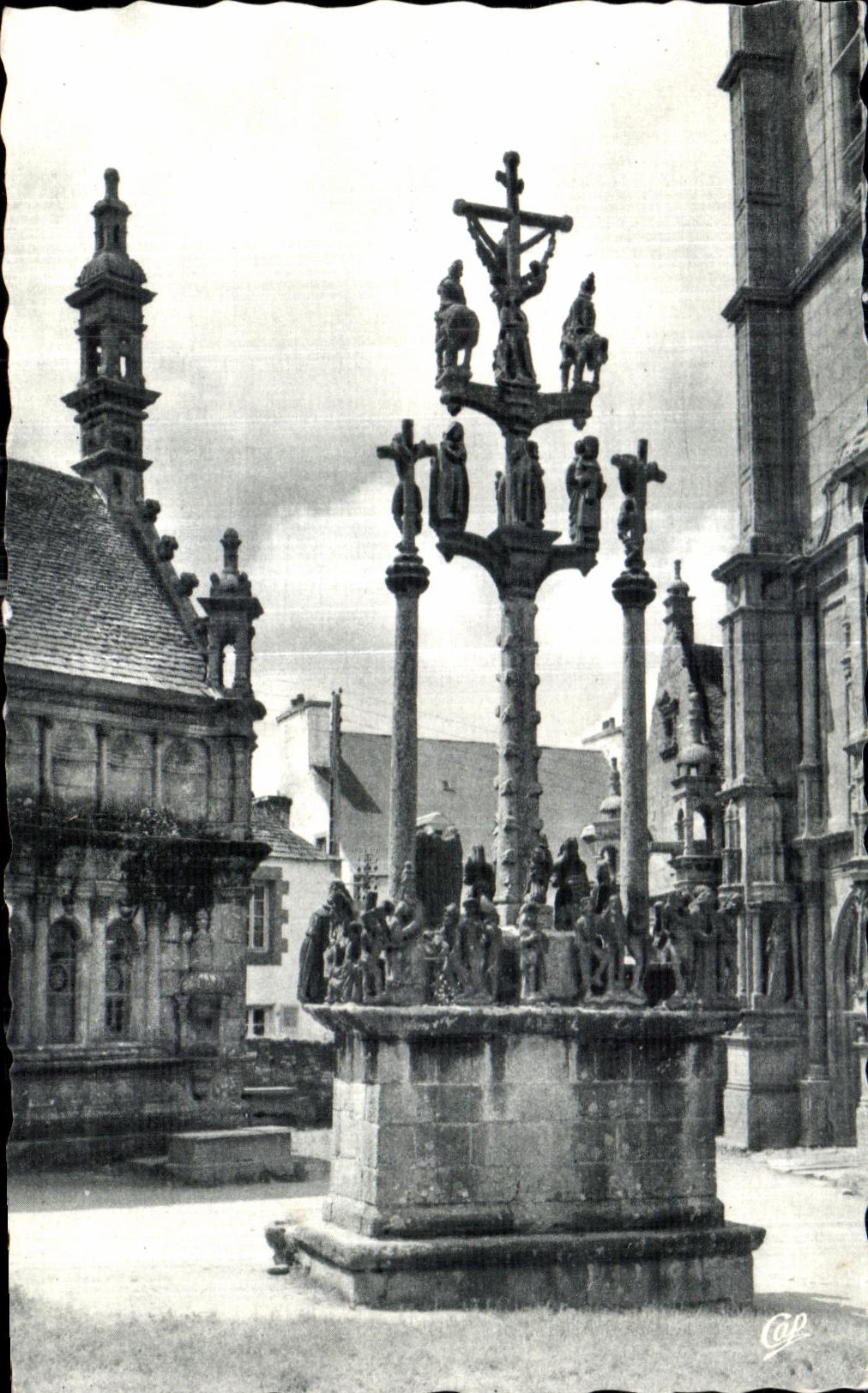 CPA Saint Thegonnec Le Calvaire (Cote Est)