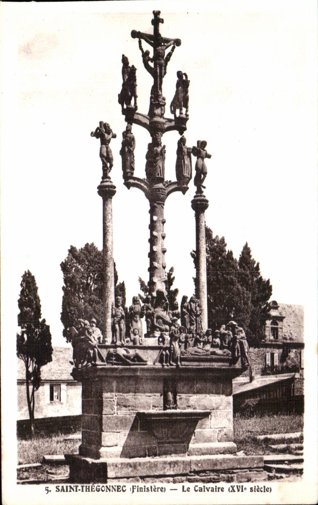 CPA Saint Thegonnec (Finistere) Le Calvaire (XVI siecle)