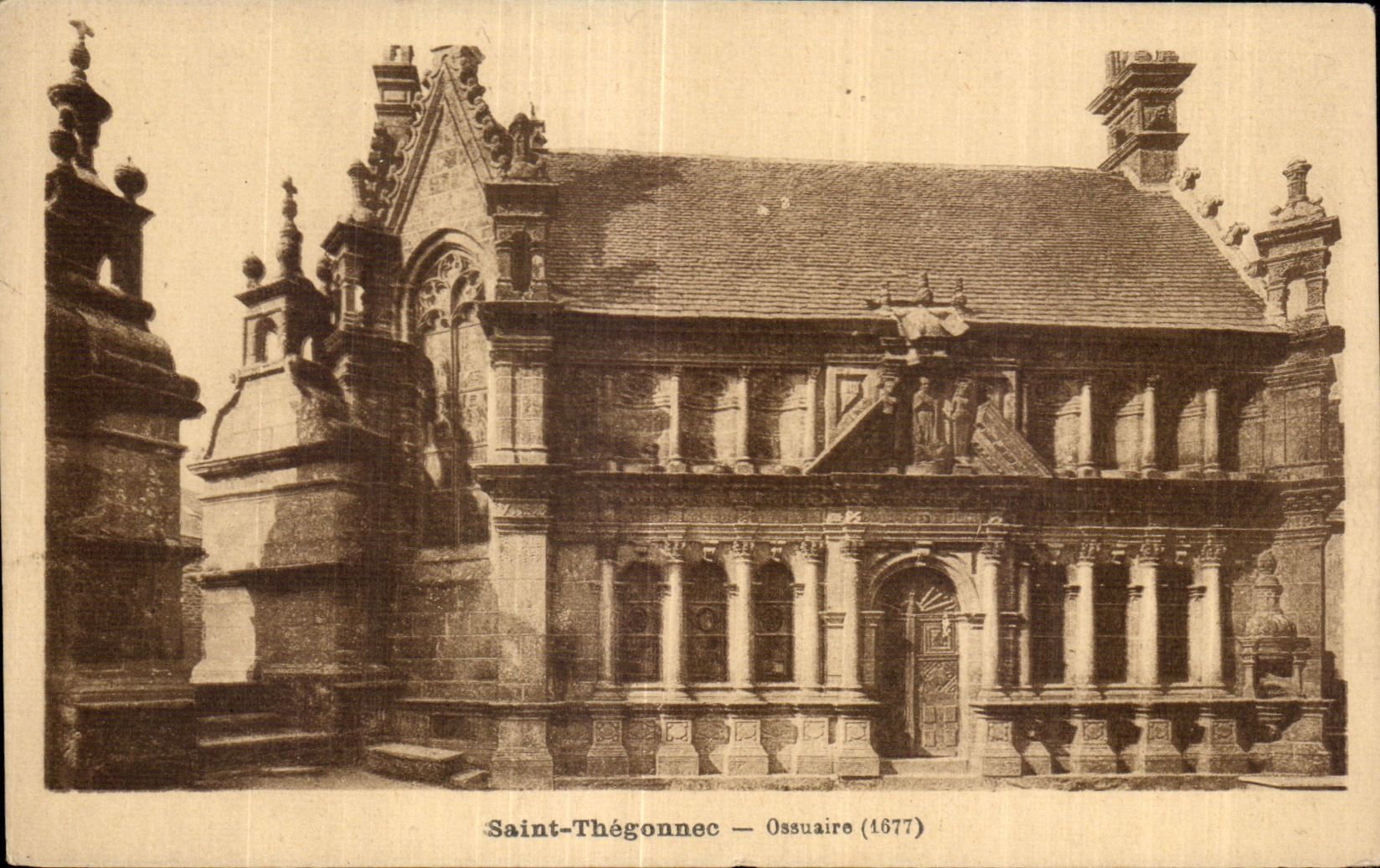 CPA Saint Thegonnec I Ossuaire