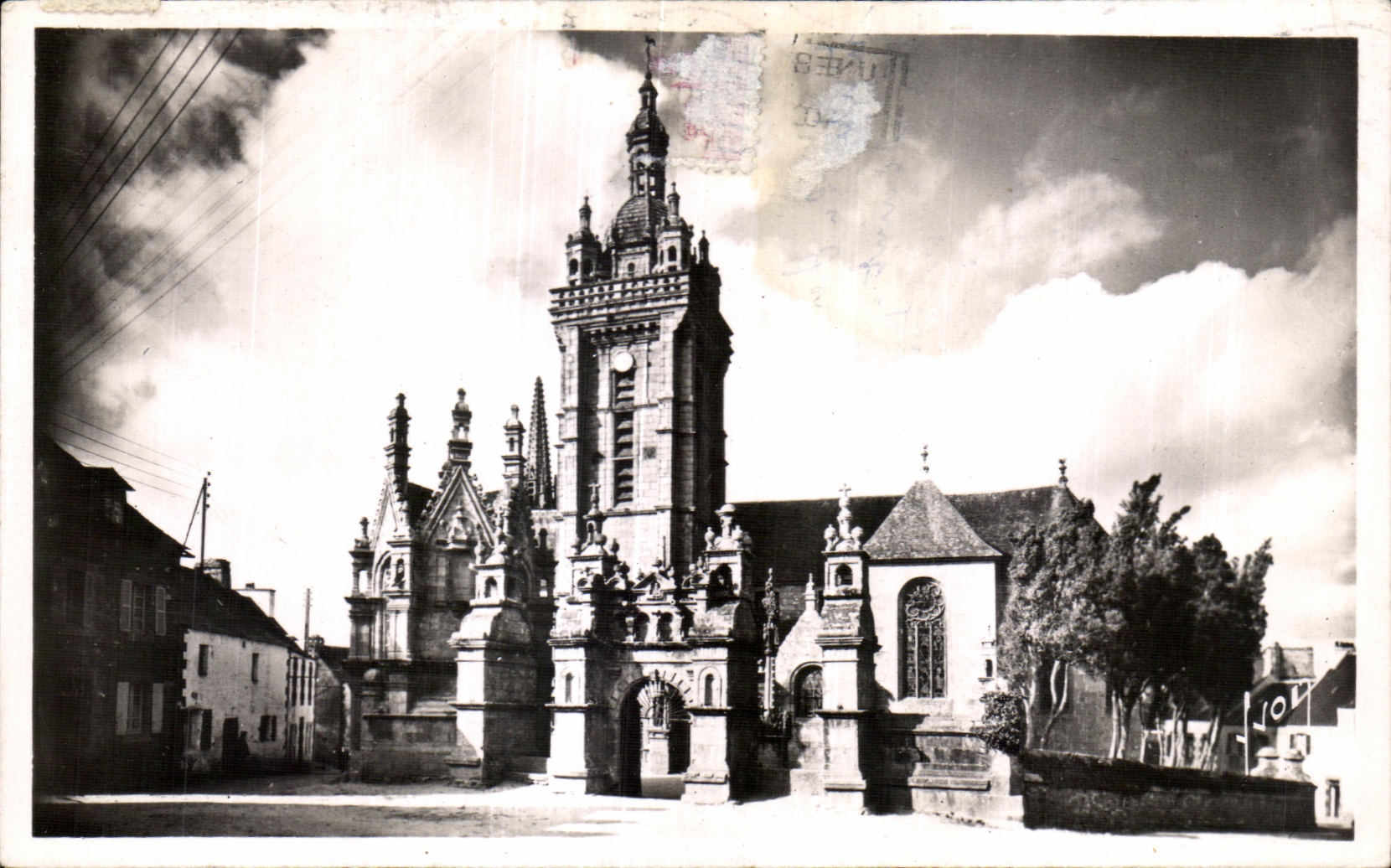 CPA Saint Thegonnec (Finistere) L Eglise (XVII siecle)