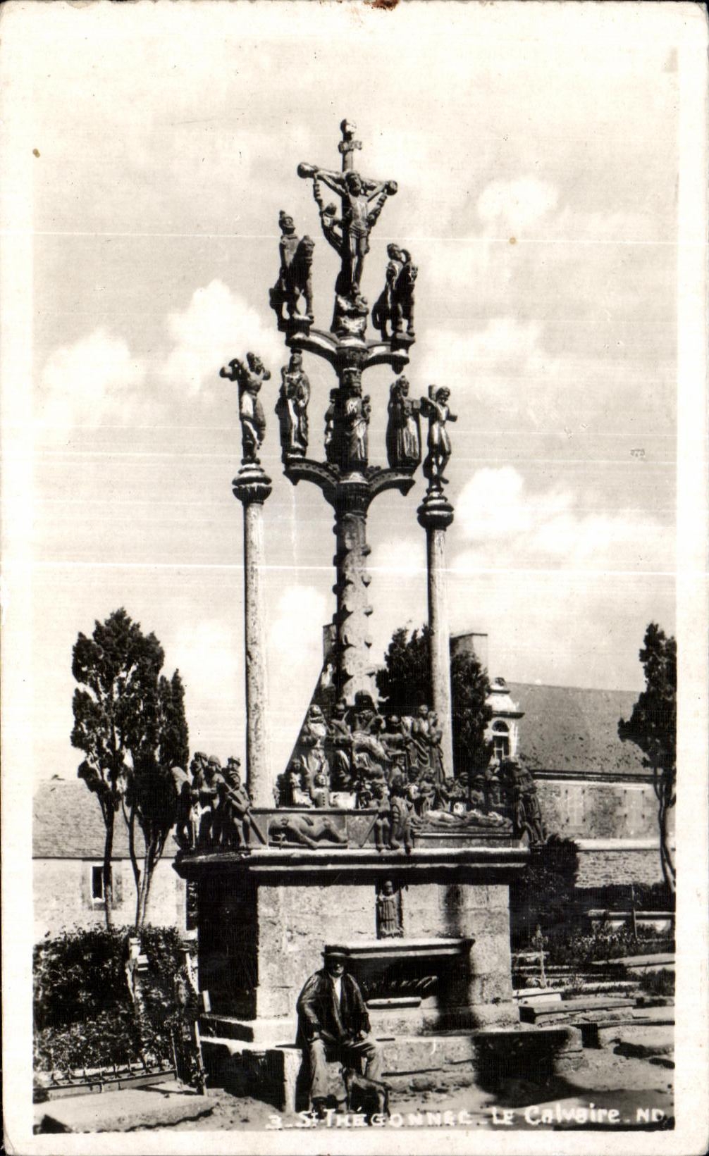 CPA Le Calvaire St Thegonnec