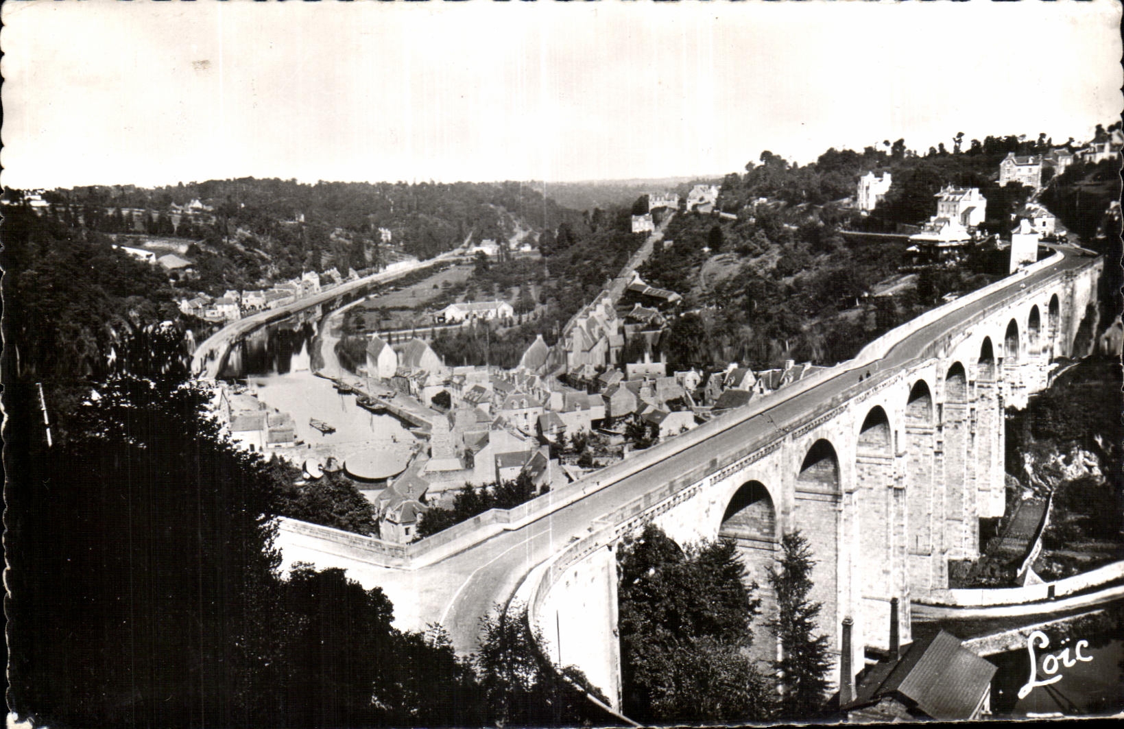 CPA Dinan Le Viaduc et vue generale de la Coulee de la Rance