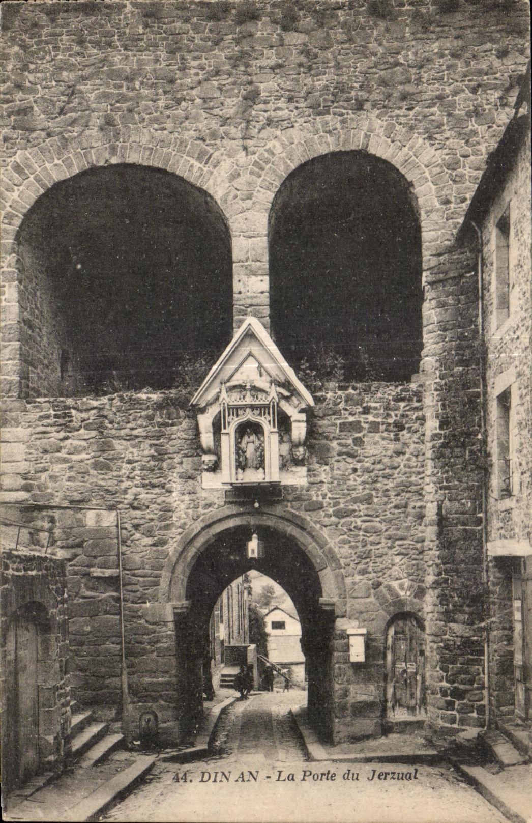 CPA Dinan the Gate of Jerzual