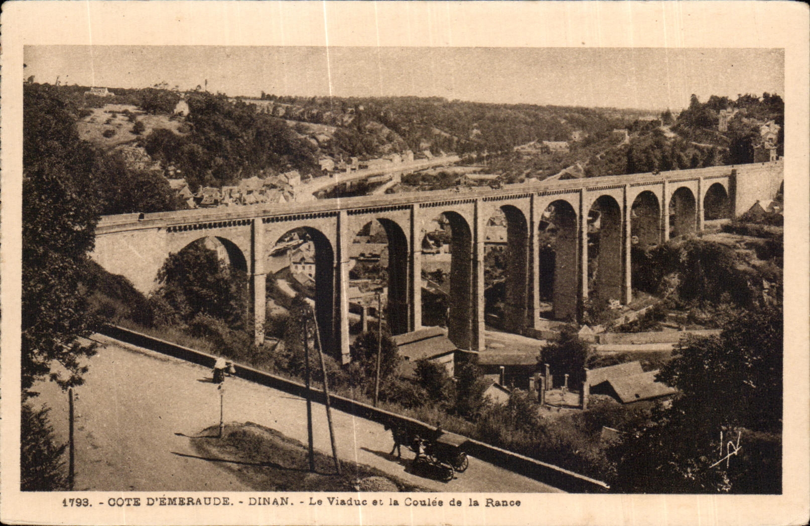 CPA Dimensions Dinan Emerald the Viaduct and the Casting of the Rancid one