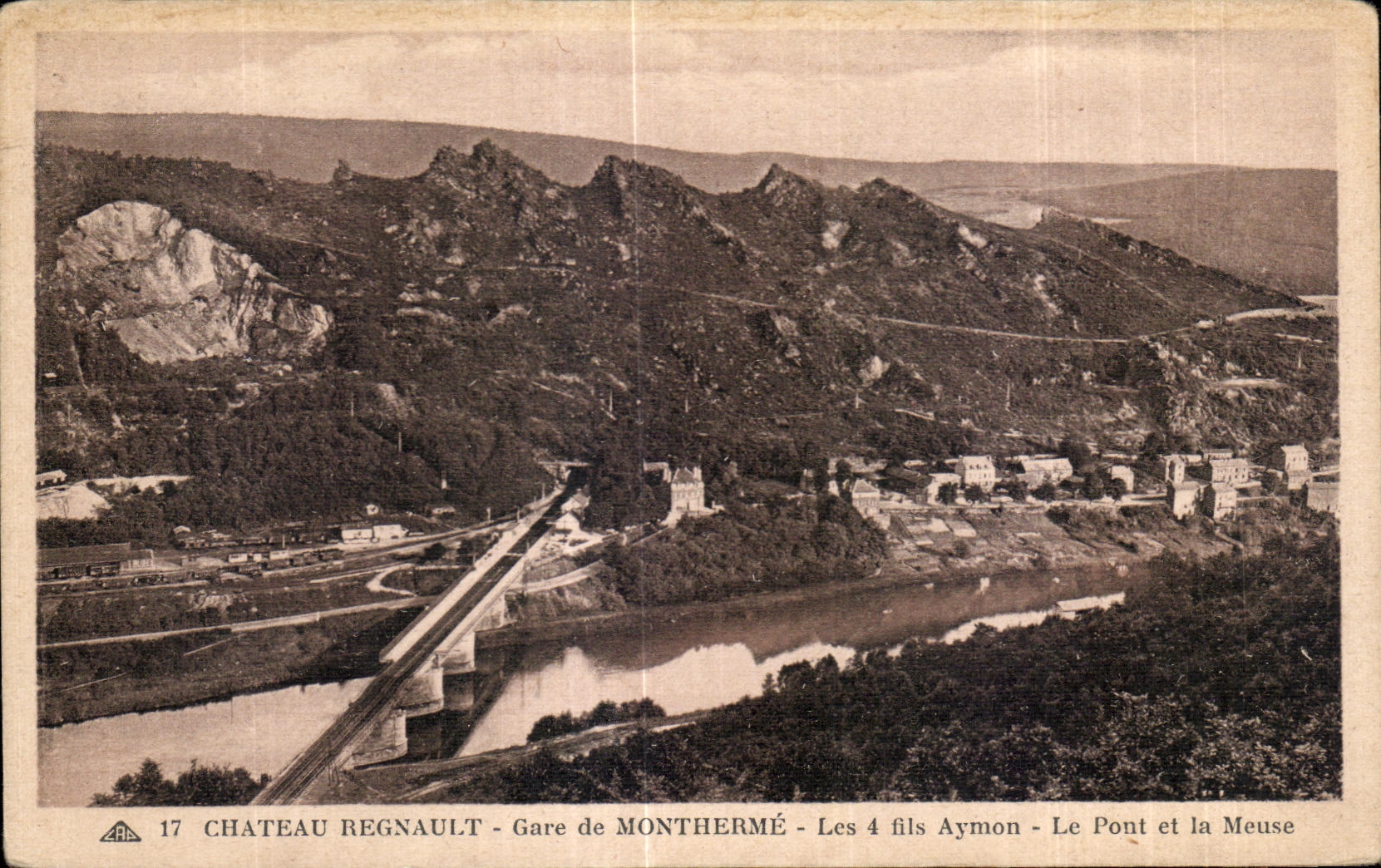 CPA Regnault Castle Parks of Montherme the Aymon wire the Bridge and the Meuse