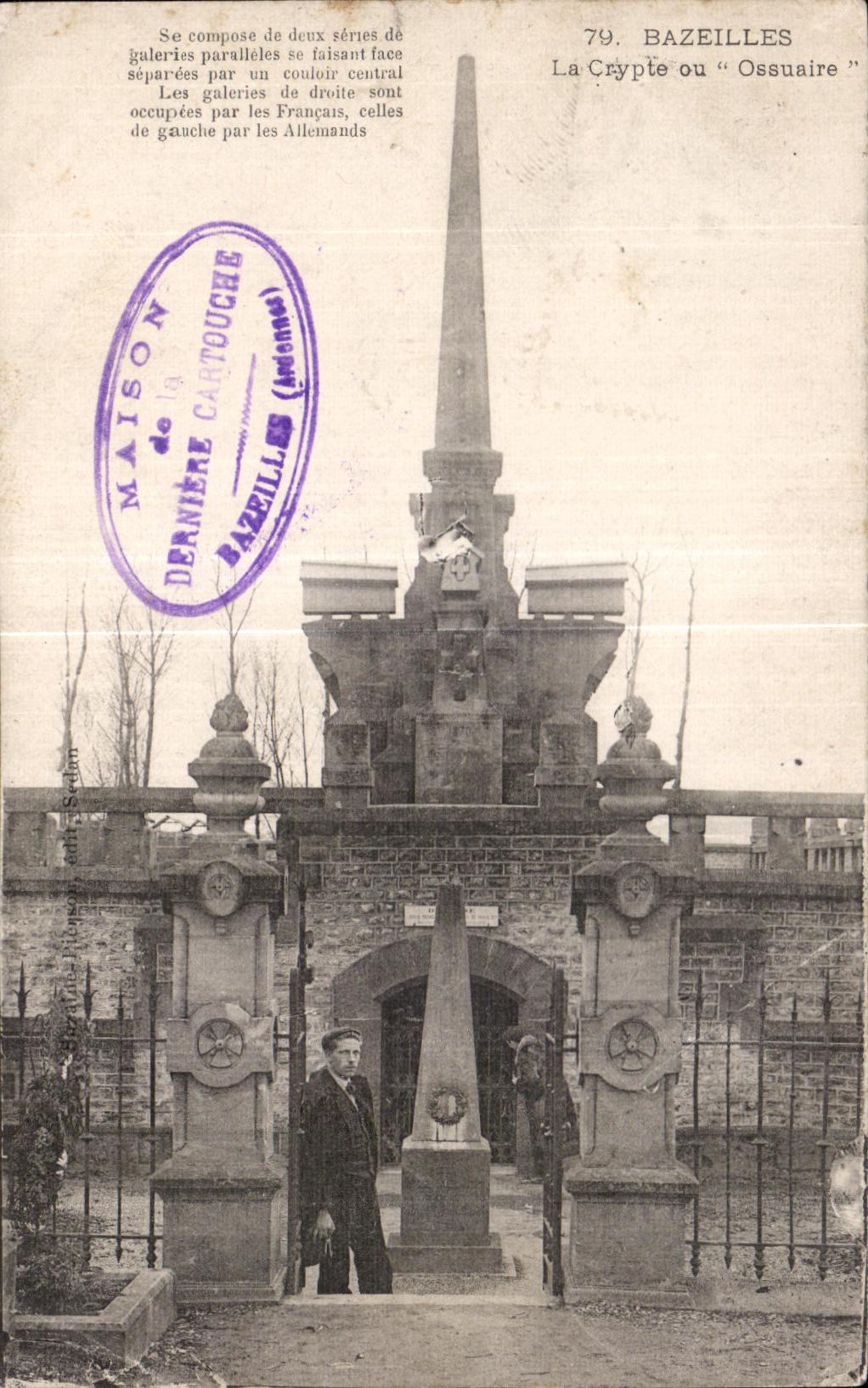 CPA Bazeilles La Crypte ou Ossuaire Militaria