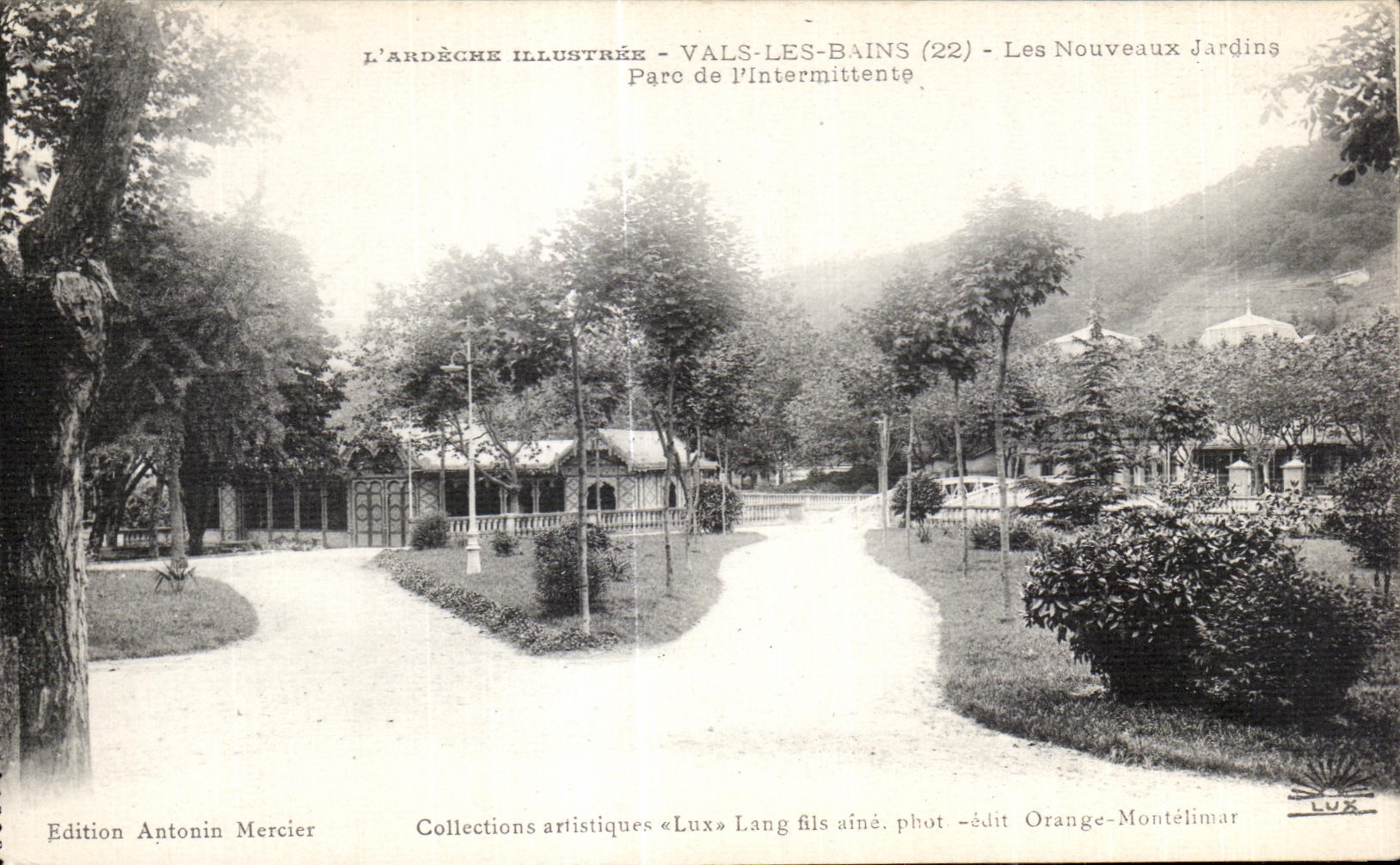 CPA Valleys Les Bains the New Gardens Park of I Intermittent