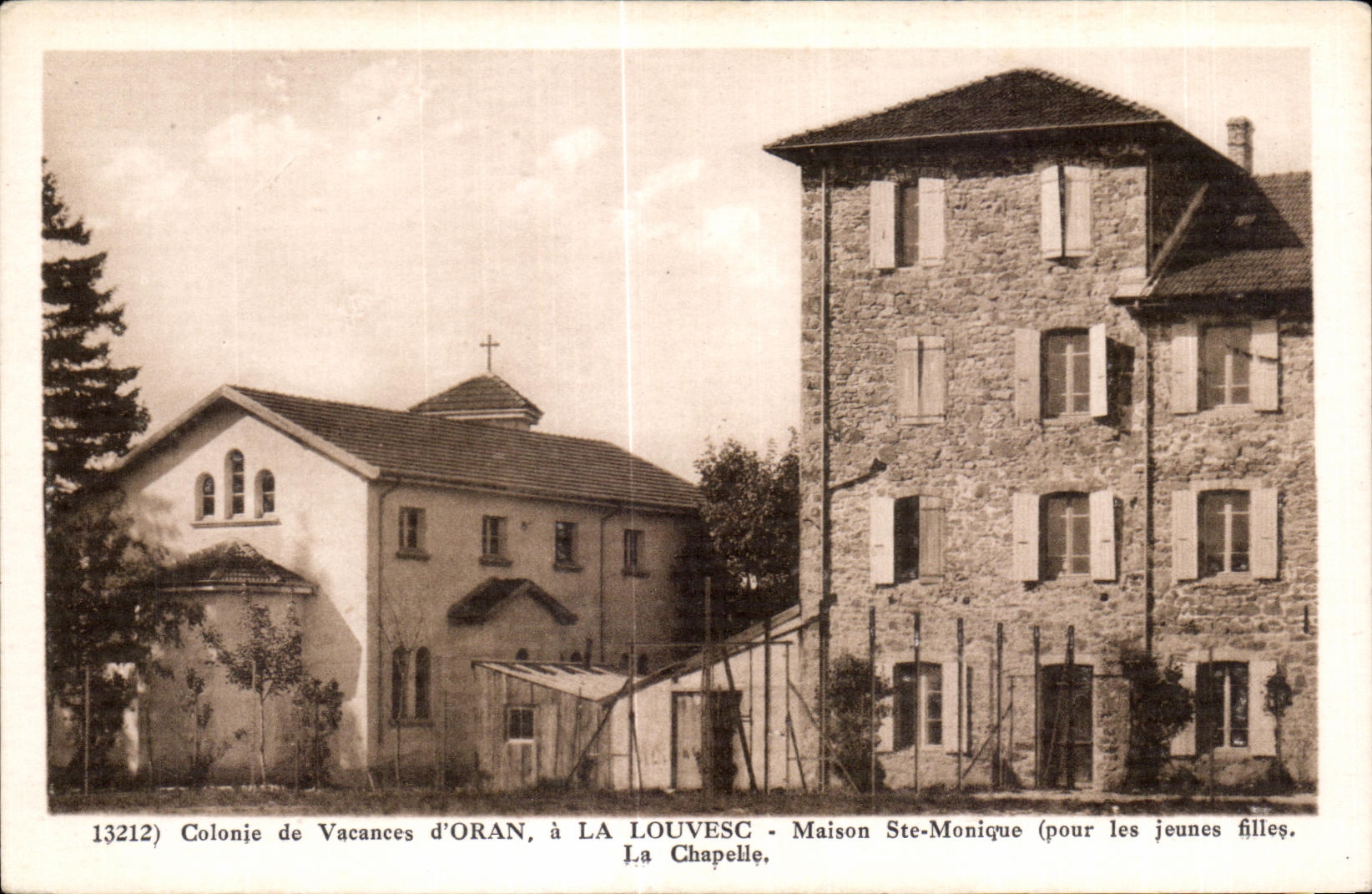 CPA Colonie de Vacances d Oran a La Louvesc Maison Ste Monique pour les Jeunes Filles La Chapelle Algerie 