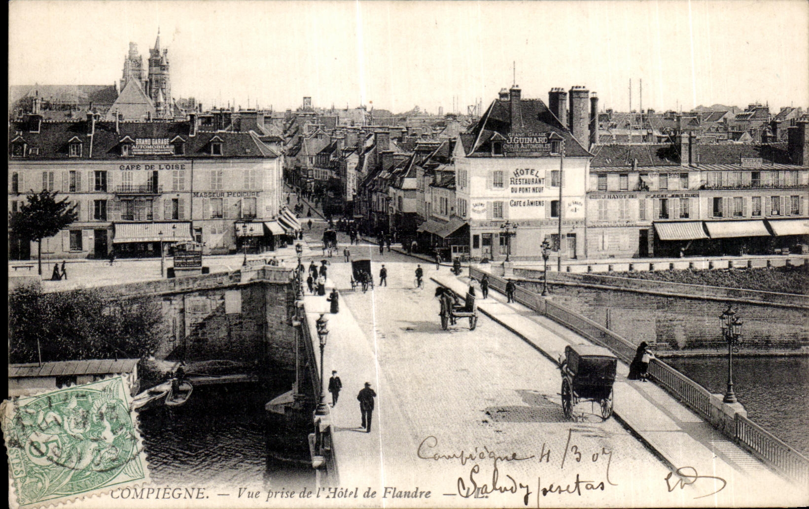CPA Compiegne Vue prise de l Hotel de Flandre