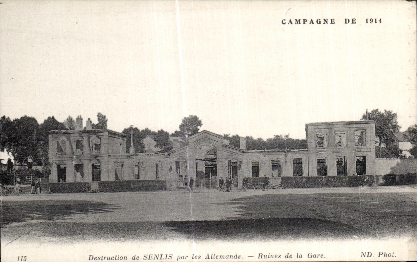 CPA Campagne De 1914 Destruction de Senlis par les Allemands Ruines de la gare