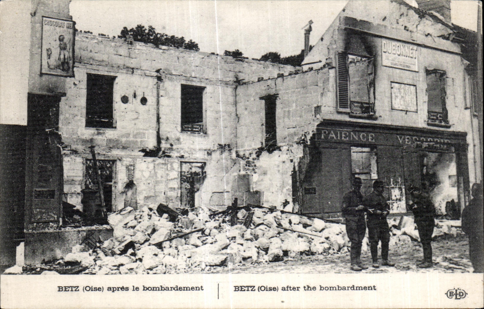 CPA Betz (Oise) despues del bombardeo de Militaria