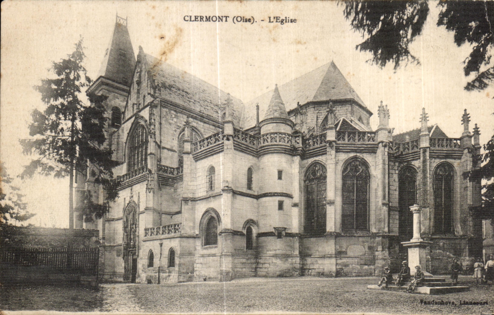 CPA Clermont (Oise) Church