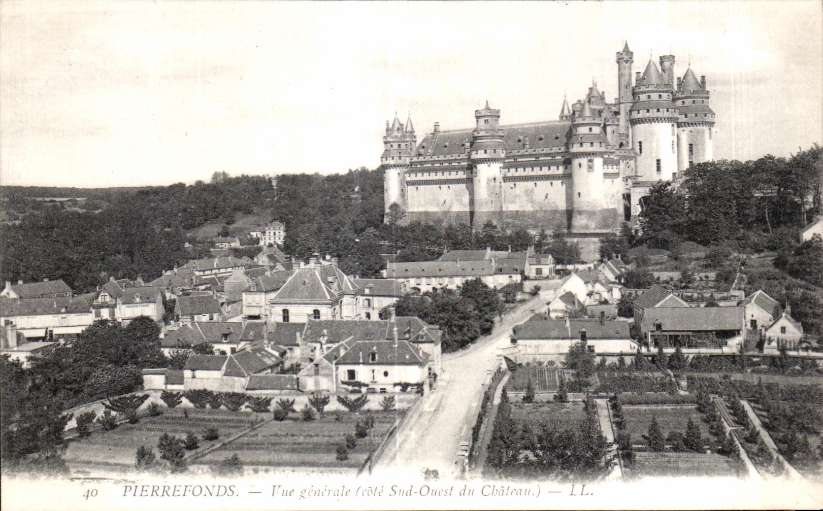 Generalecrote visto Pierrefonds de CPA meridional al oeste del castillo