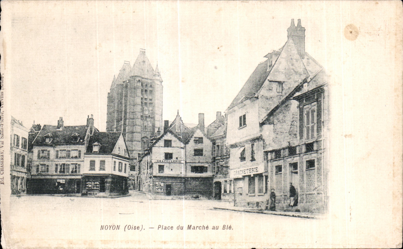 CPA Noyon Place du Marche au Ble