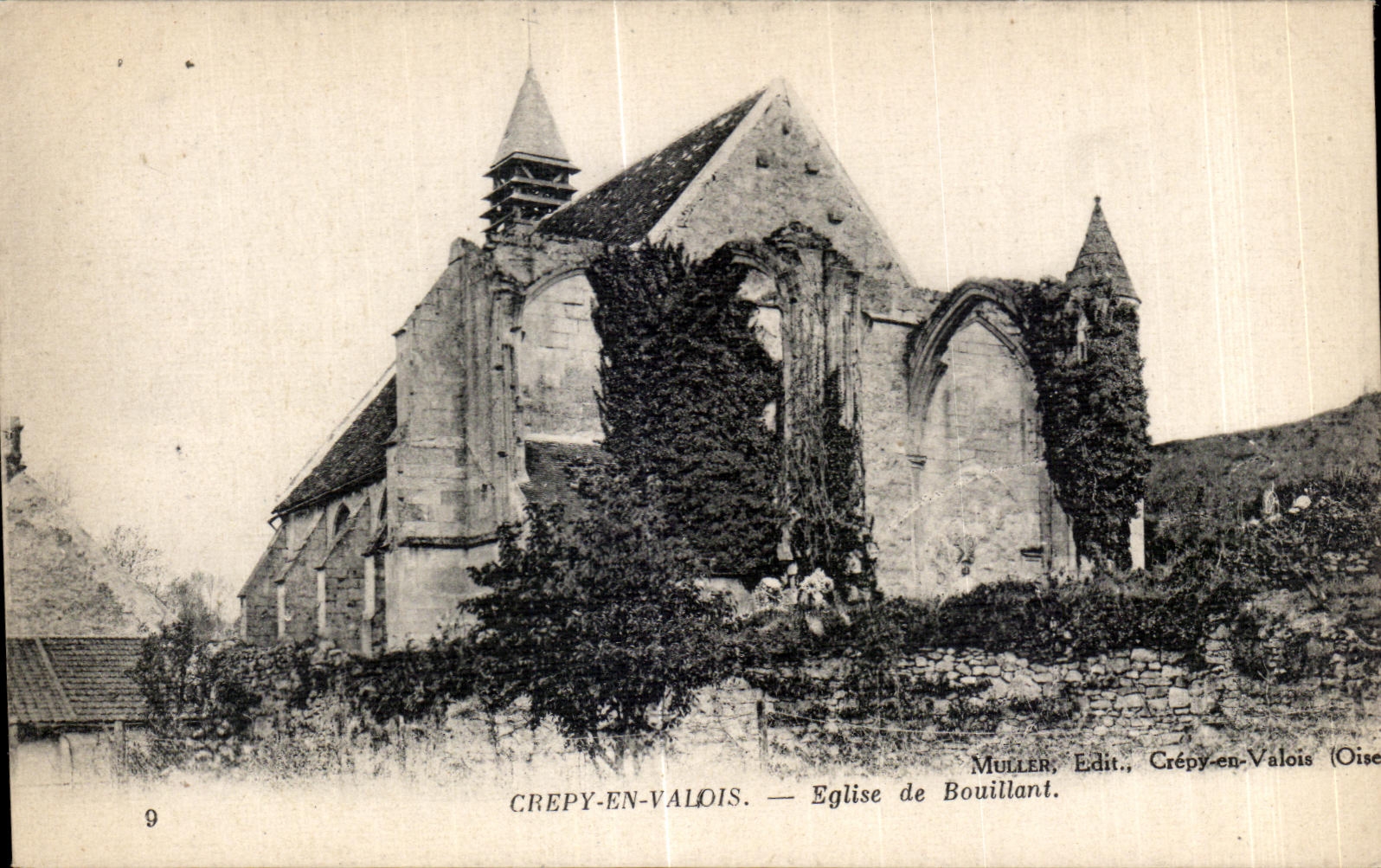 CPA Crepy En Valois Eglise de Bouillant