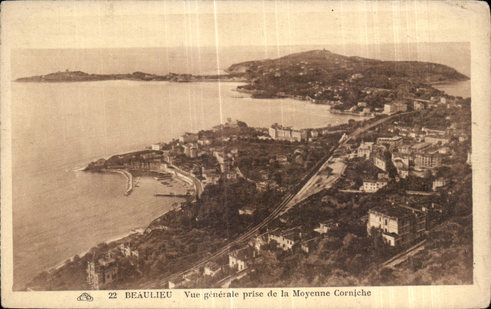 CPA Beaulieu Vue generale prise de la Moyenne Corniche