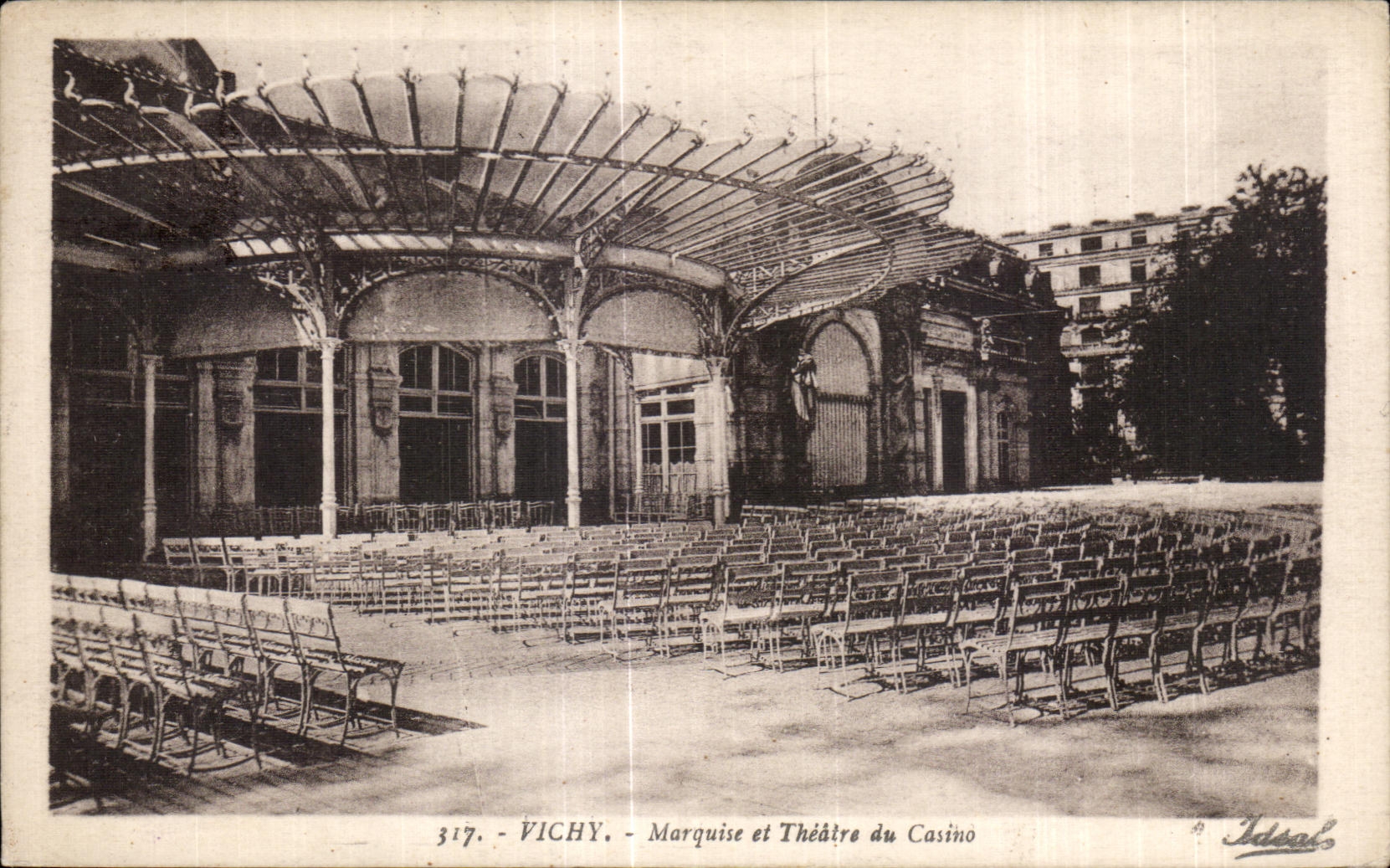 CPA Vichy Marquise et Theatre du Casino